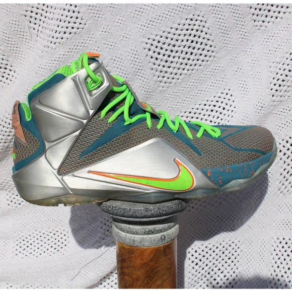 Nike | Shoes | Nike Lebron 2 Trillion Dollar Man Size 14  display picture 1
